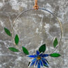 Studio dijkwater tiffany bloemenkrans donkerblauw 800px 72dpi