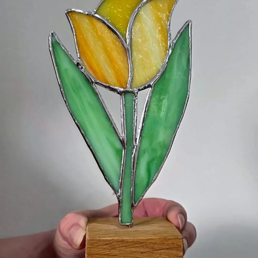 20260307 workshop resultaat glas in lood tiffany tulp 20260307 workshop resultaat glas in lood tiffany tulp